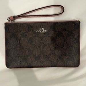 COACH Small Wristlet